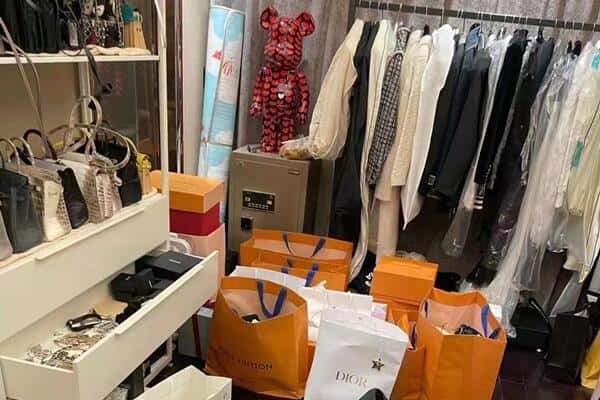 太仓市回收一线品牌衣服